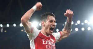 FC Porto tiếp tục theo đuổi thương vụ Jakub Kiwior