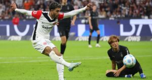 Màn thể hiện ấn tượng của Eintracht Frankfurt
