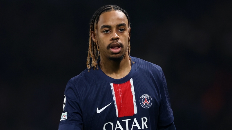 PSG lên tiếng về tương lai của Bradley Barcola