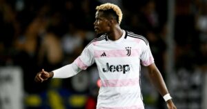 Chấn thương hủy hoại những hy vọng cuối của Paul Pogba